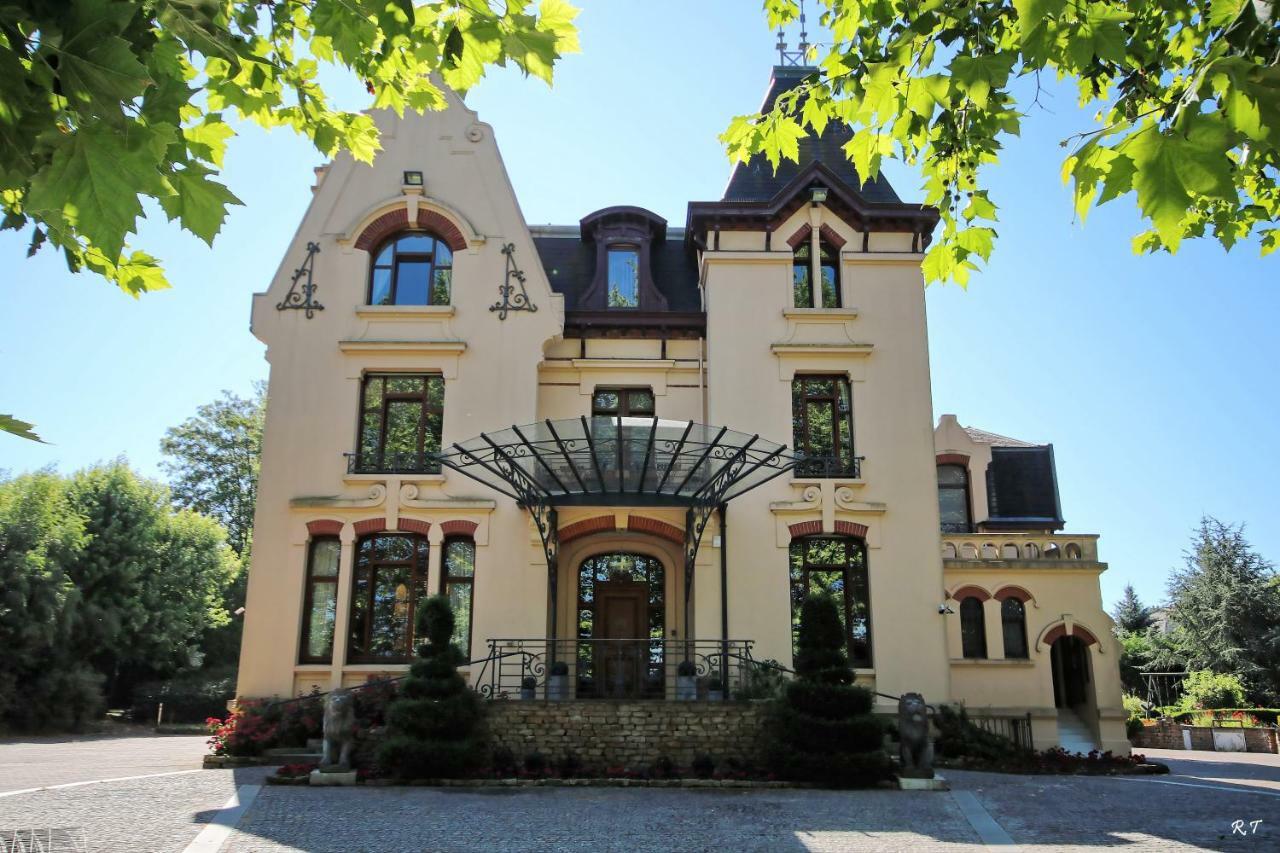 Le Manoir De La Mantille Caudry Екстер'єр фото