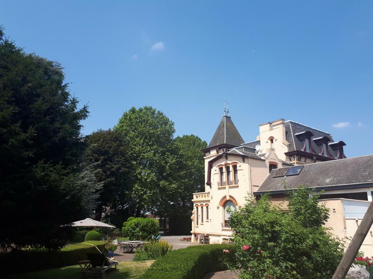 Le Manoir De La Mantille Caudry Екстер'єр фото